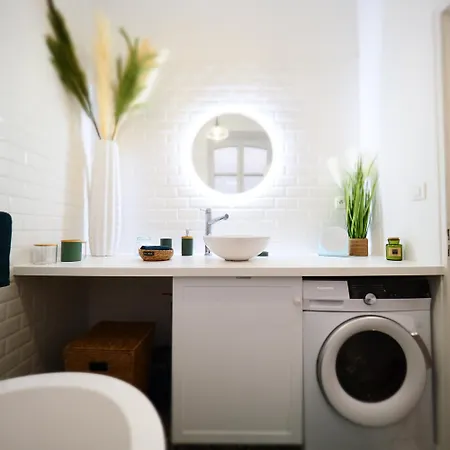 Le Patio Lafayette De Standing Coeur De ヴィシー