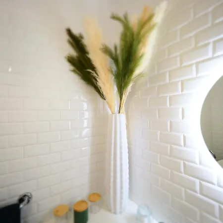 Le Patio Lafayette De Standing Coeur De * ヴィシー