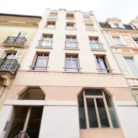 Le Patio Lafayette De Standing Coeur De アパート *