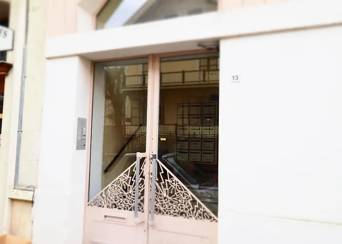 Le Patio Lafayette De Standing Coeur De Lejlighed Vichy